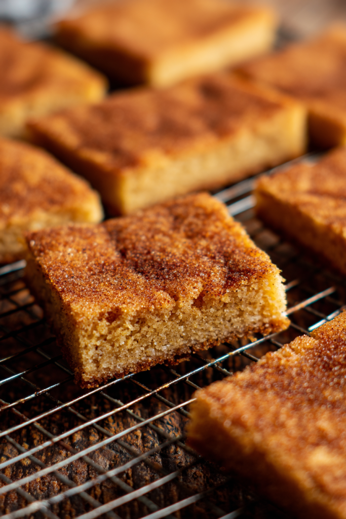 chewy snickerdoodle cookie bars