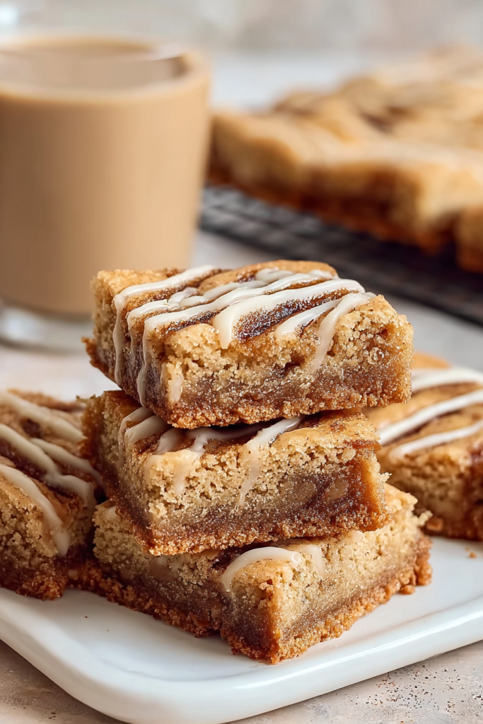 cinnamon roll blondies