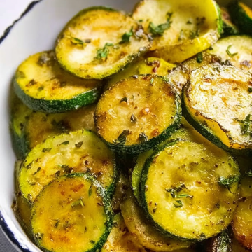Sauteed Zucchini with Garlic Butter