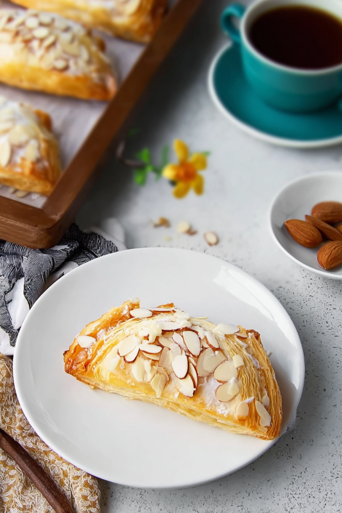 almond danish puff