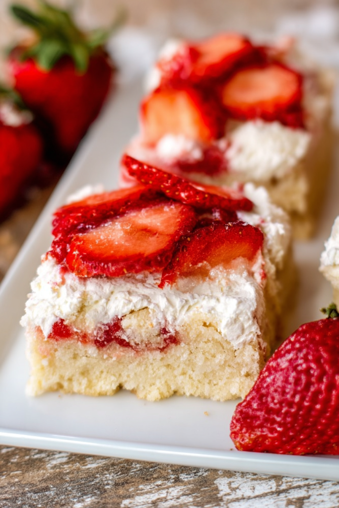 strawberry shortcake bars